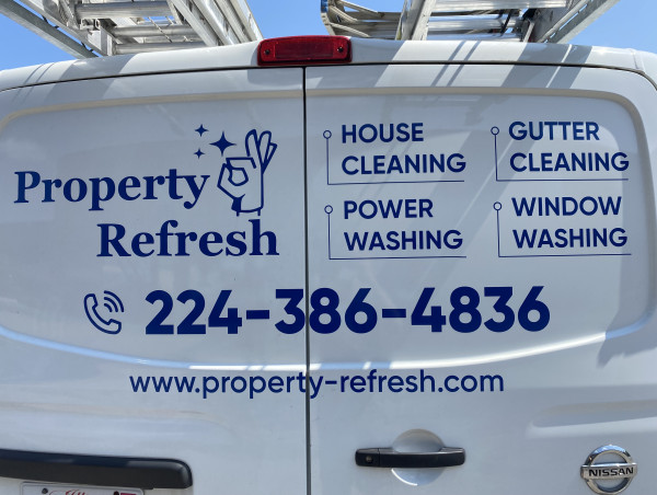 Property Refresh Revolutionizes Commercial Window Cleaning with Innovative Techniques
