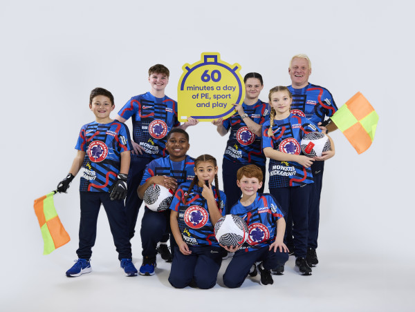  Sir Mo Farah Urges Young People To Get Active, With One Week To Go Until National School Sports Week. 