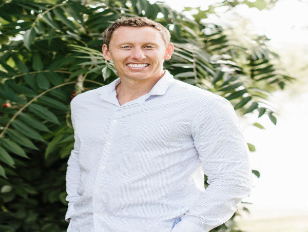 Dr. Kevin Molldrem Introduces Website for Dental Wellness and Care Tips 