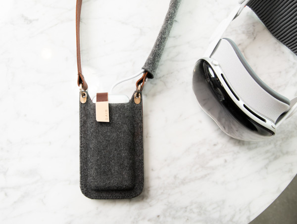 BAIR Unveils TOAT An Innovative Sling Bag for Apple Vision Pro Users