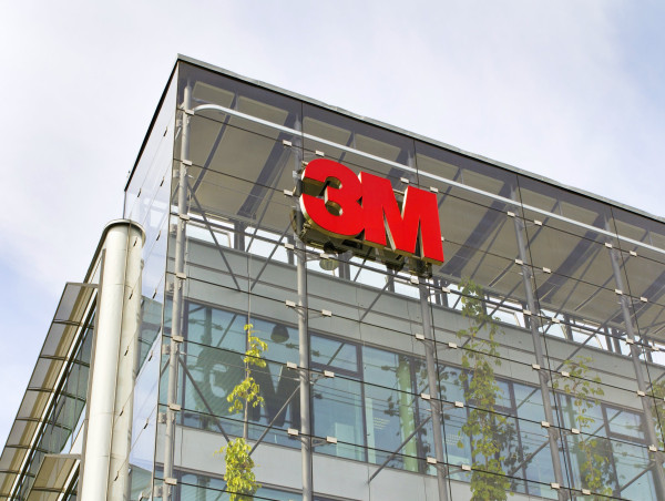  3M stock price forecast and technical analysis: buy, sell, hold? 