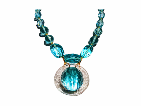  Jewelry Artist Sugar Gay Isber Designed Exclusive Jewelry for New Richard Linklater Film Hit Man 