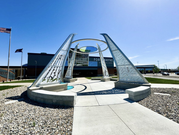 Fort Wayne International Airport Unveils Public Art Piece, “Oculus”, by Gordon Huether as a New Entry-Landmark