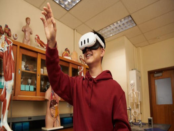  Douglas Boynton Launches Professional Website to Share Expertise and Insights in Education and Technology 