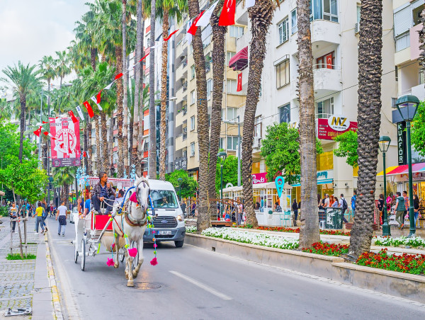 USD/TRY forecast: Brace for more Turkish lira plunge