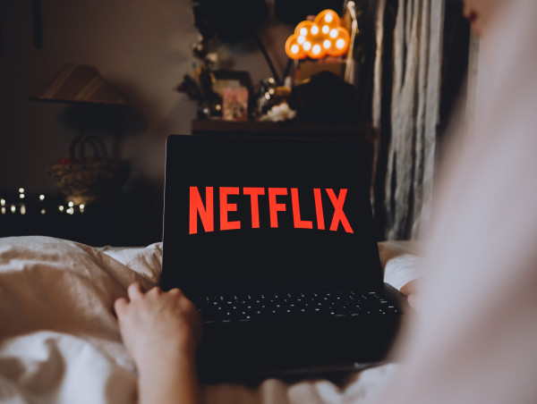  Netflix stock is up 40% year-to-date: is it too late to buy? 