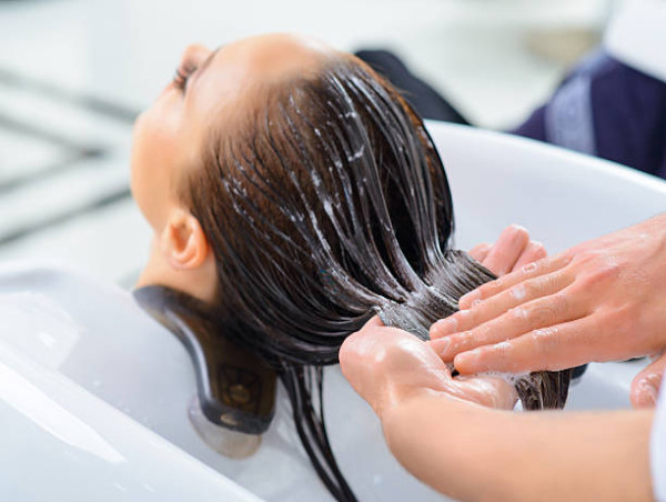  Hair Care Market Size, Share, Trends Analysis & Growth Factors & Forecast 2024-2032 