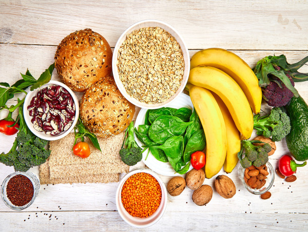  The Connection Between Dental Implants and Diet: Eating with Confidence 
