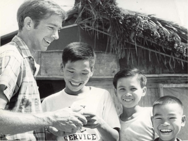Webinar on Humanitarian Volunteers in Vietnam During the War