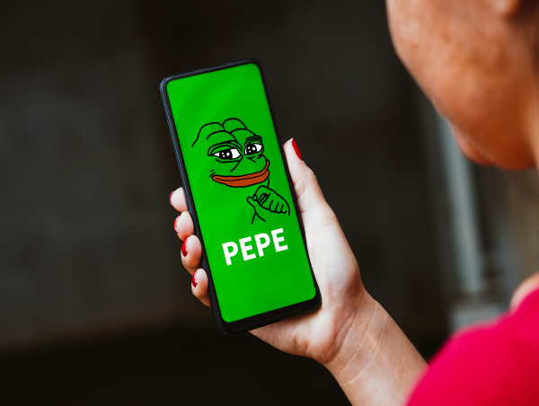  Super Trump and Pepe recover previous losses as meme coins rebound 