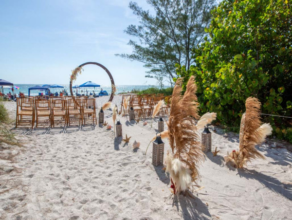  Florida Beach Wedding and Reception Packages - Suncoast Weddings announce a Florida beach wedding Moongate arch theme 