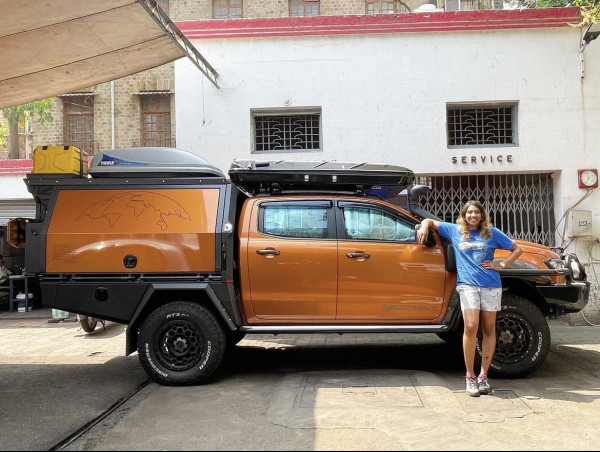  Shana Parmeshwar Embarks On A Solo Drive To The Gambia To Support Stand's Mission 