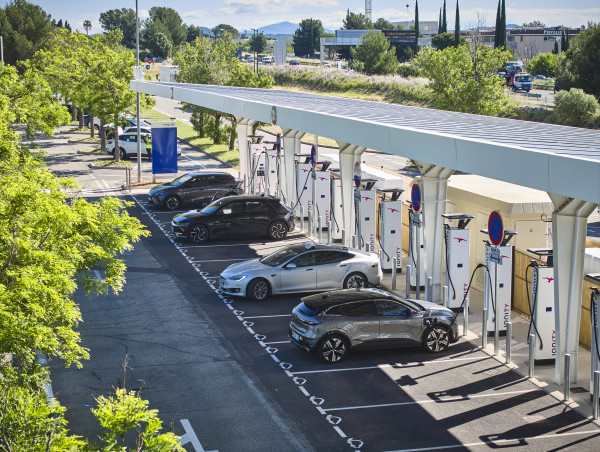  Book Once, Charge All Over Europe: Reliable And Affordable Electric Travel With Ionity 