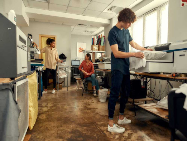 Sterling Sewing Publishes New Article on Launching a Home-Based T-Shirt Printing Business