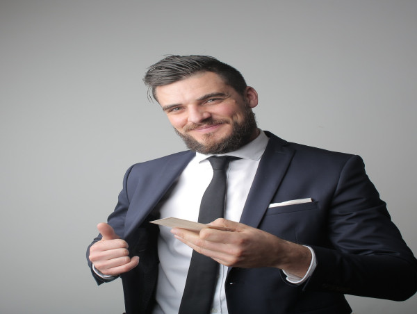  Edward Andrews Copywriting Services Embraces the Future with New AI Technology Integration 