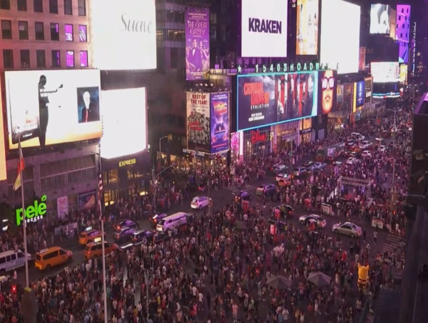  Terry F. Mosser’s New Book 'In Search of Texas Justice Widow's Nightmare' Has Featured in Times Square 