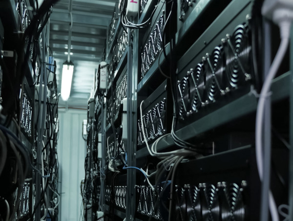 Cantor Fitzgerald sets $20 price target for Core Scientific stock: Should you buy?