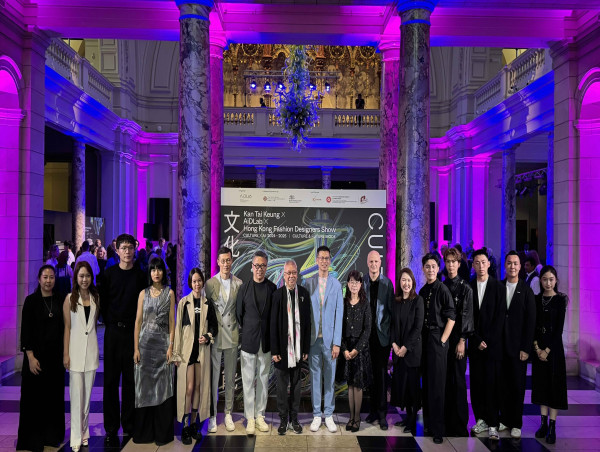  AI Pioneers and Fashion Visionaries Illuminate the Runway 
