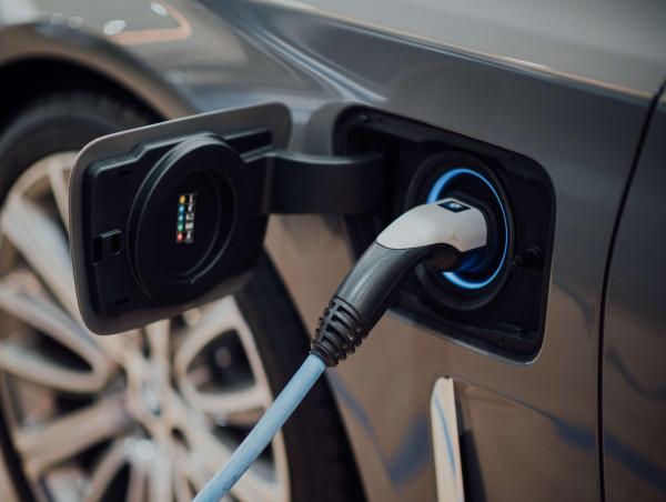  How a second Trump presidency could impact electric vehicles and clean energy policies 