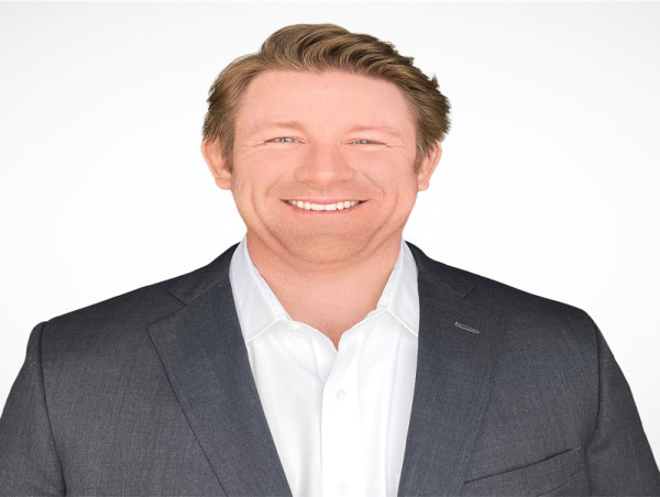  Glīd Technologies Appoints Former SpaceX Leader Matt Mueller Chief Operations Officer 