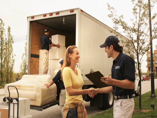  Local and International Shipping Experts, Navis Pack & Ship, Meet Demand for Senior Moving Services in South Florida 