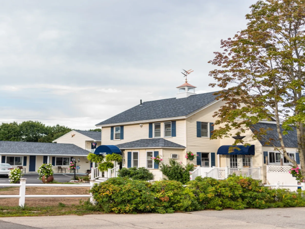  Eco-Friendly Accommodations | A New Innovation in Motel Stays 