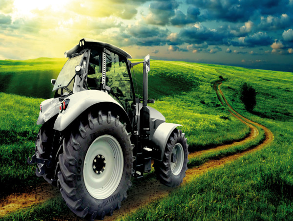  Agricultural Tractor Market Industry Overview, Size, and Growth Insights Report 2024 - 2031 