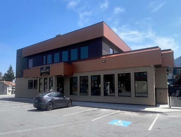 Shandhar Hut Indian Cuisine Opens New Location in Chilliwack 