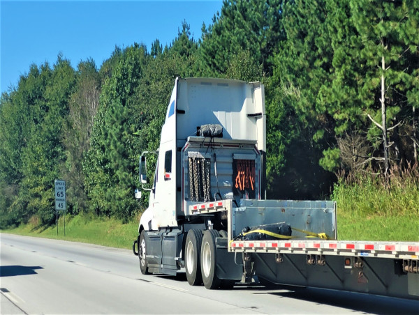  Arthur Law Firm Highlights Ohio Truck Accident Risks During National Safety Month 