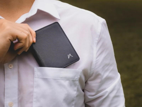  Kisetsu Leather Launches Japanese Minimalist Hansei Wallet and Modern E-Commerce Store 