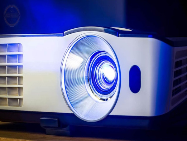  Projector Screen Market Sector Insights, Market Size, and Growth Analysis Report 2024 - 2031 