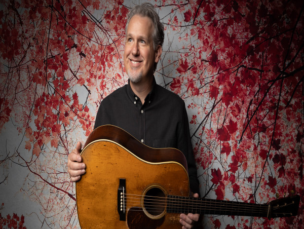  TrueFire Studios & Bryan Sutton Unveil “Wide Open Flatpicking” And Powerful Adaptive Learning Tools For Bluegrass Guitar 