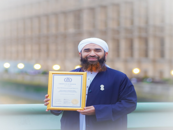 British-Pakistani Awarded British Citizen Award in UK Parliament