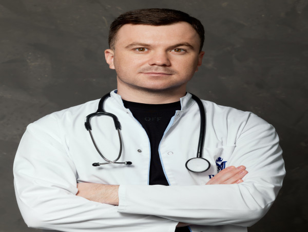  Dr. Maxim Ivanchuk Makes Medical History with Self-Surgery Announces the Opening of a Cutting-Edge Hospital in Dubai 