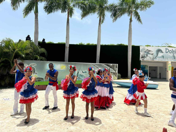  Dolphin Discovery Punta Cana Anuncia Emocionantes Actividades en Agosto 