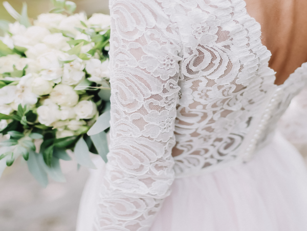  The Rise of Custom and Altered Wedding Gowns: Insight From Larisa Style Bridal Boutique 