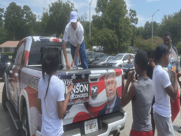Wayne Johnson for Congress Campaign Helps Albany Residents Beat the Heat with Trucks Full of Popsicles