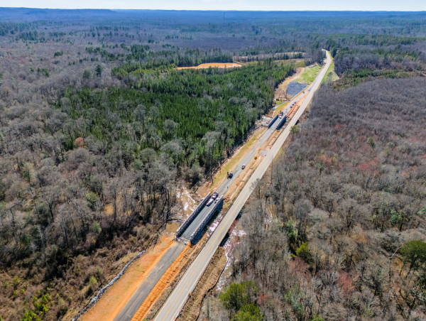  Acrow Bridges Installed to Carry Detoured Traffic During Highway Construction in Alabama 