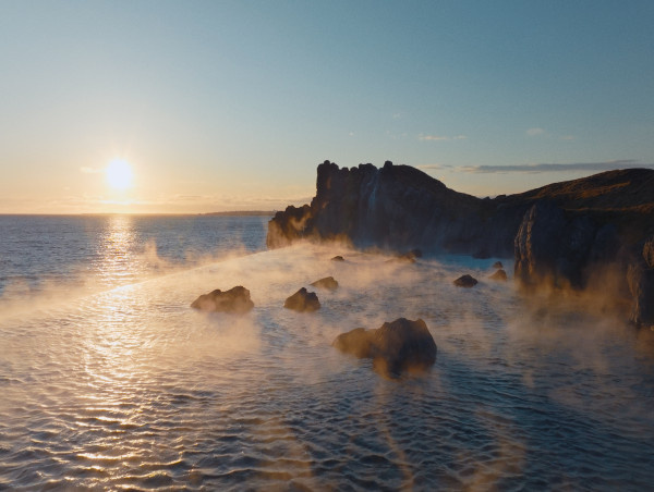  DIVE INTO ICELAND'S CULTURE: SKY LAGOON UNVEILS SKJÓL 