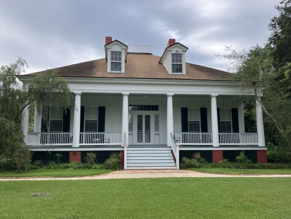 Crescent City Auction Gallery's Important Estates auction, Sept. 13-14, will feature items from the Bagatelle Plantation