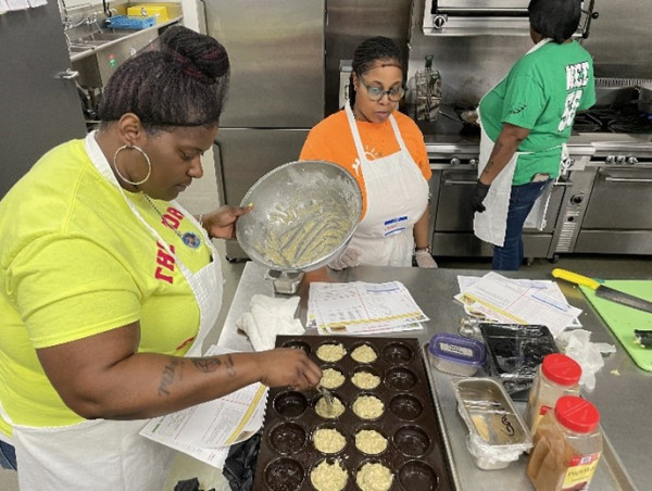  The Power of the Food Program in Emergency Shelters 