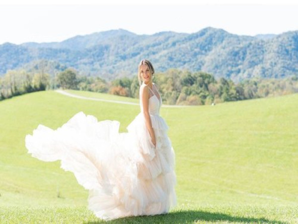  Blue Waves Bridal Unveils Exceptional Natural Bridal Makeup Services in Fairview 