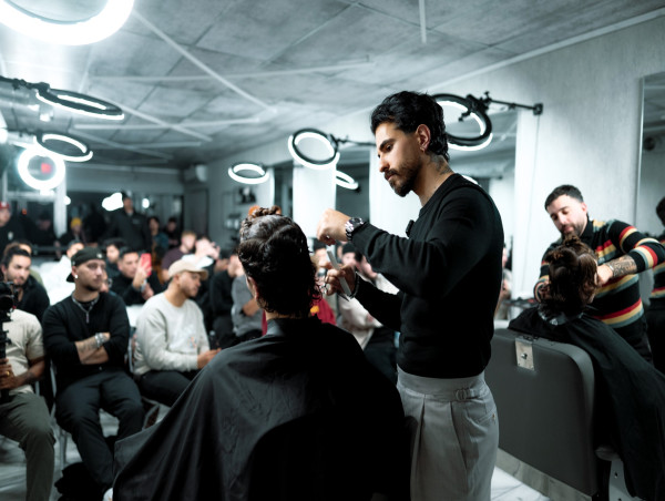  Revolutionary Barbering Coaching Program Promises to Transform Barbers into High-Earning, High-End Brands 