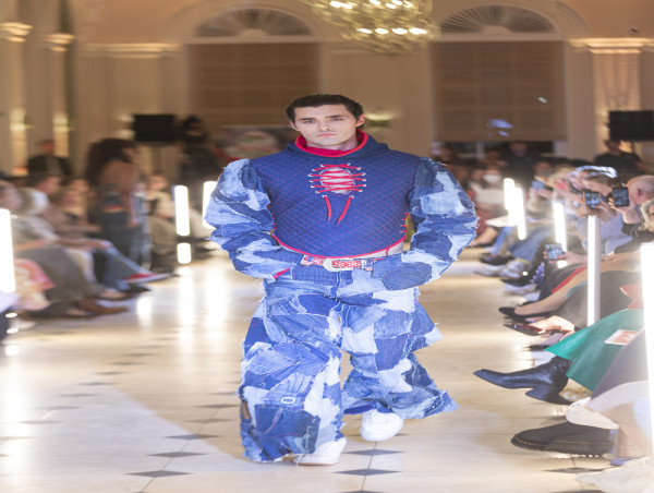 Blenheim Palace Hosts Sustainable Fashion Show to Highlight the Carbon Cost of Fashion