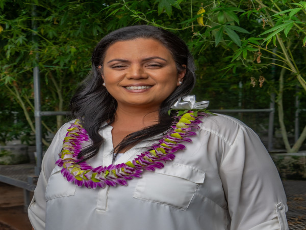  HAWAII CANNABIS DISPENSARY NOA BOTANICALS NAMES KARLYN LAULUSA CEO 