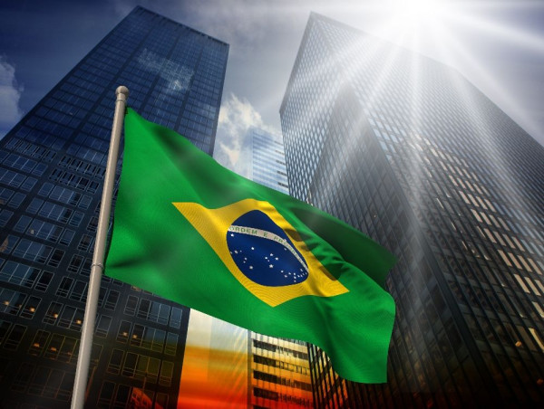 Brazil’s services PMI climbs to 55.8 in September, business confidence reaches one-year high