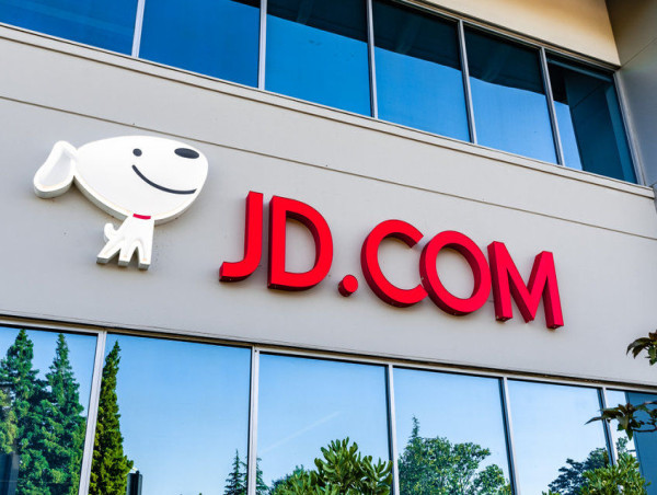  JD.com is up 55% in two weeks—here’s why it could keep climbing 