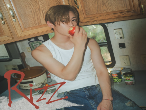  Singer and Actor Yoon Seobin Makes a Comeback After 10 Months with a Digital Single, Rizz 