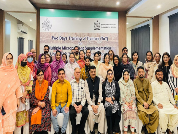  Empowering Health Workers in Pakistan 