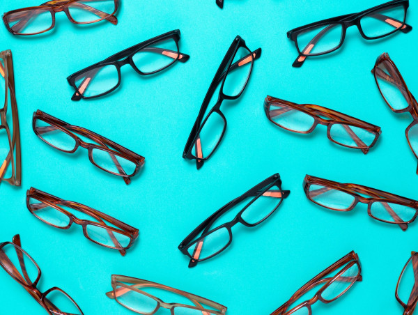  Warby Parker: Is it a better stock than EssilorLuxottica? 